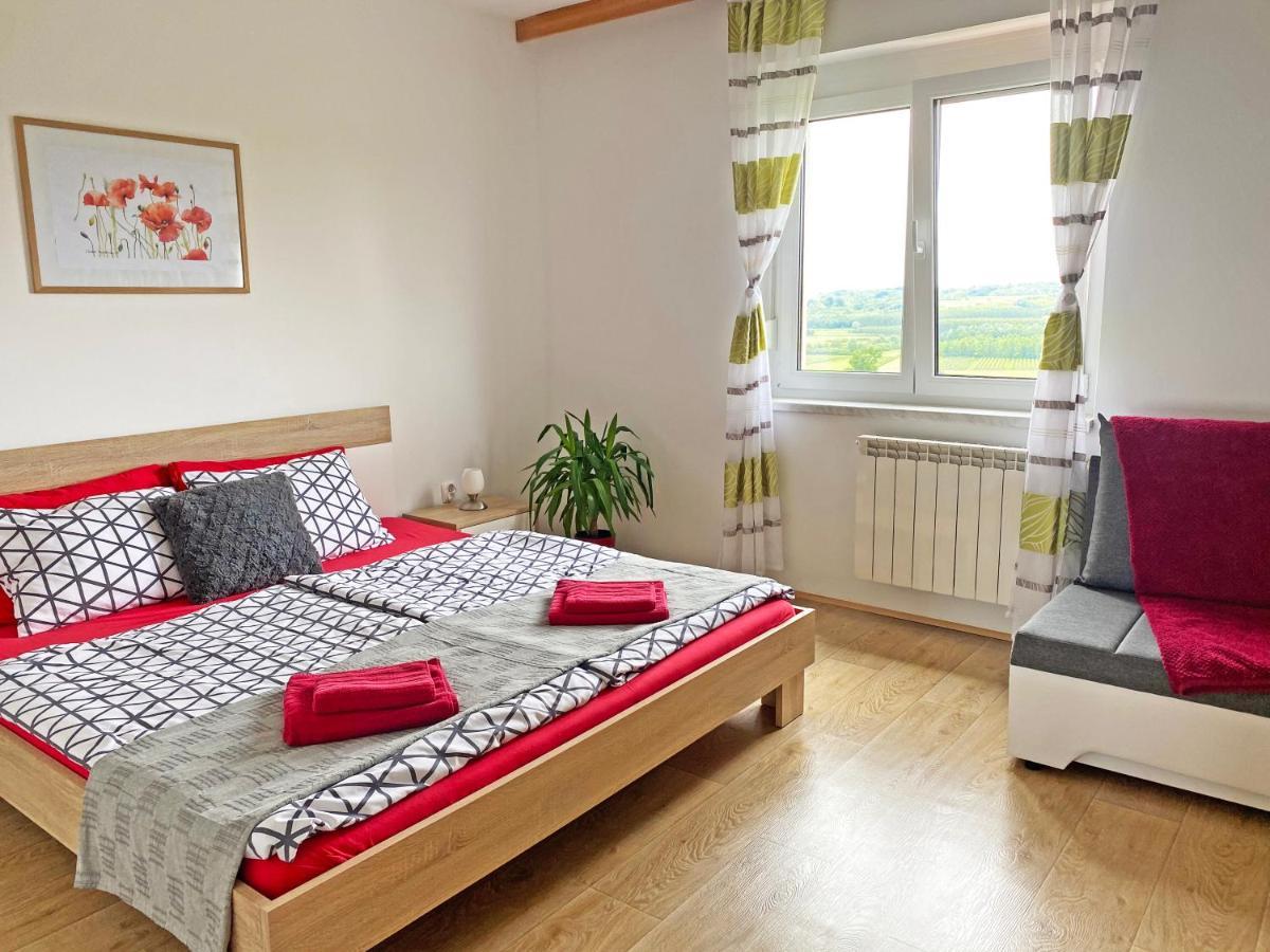 Apartma Jancic Appartement Dobrovo Buitenkant foto