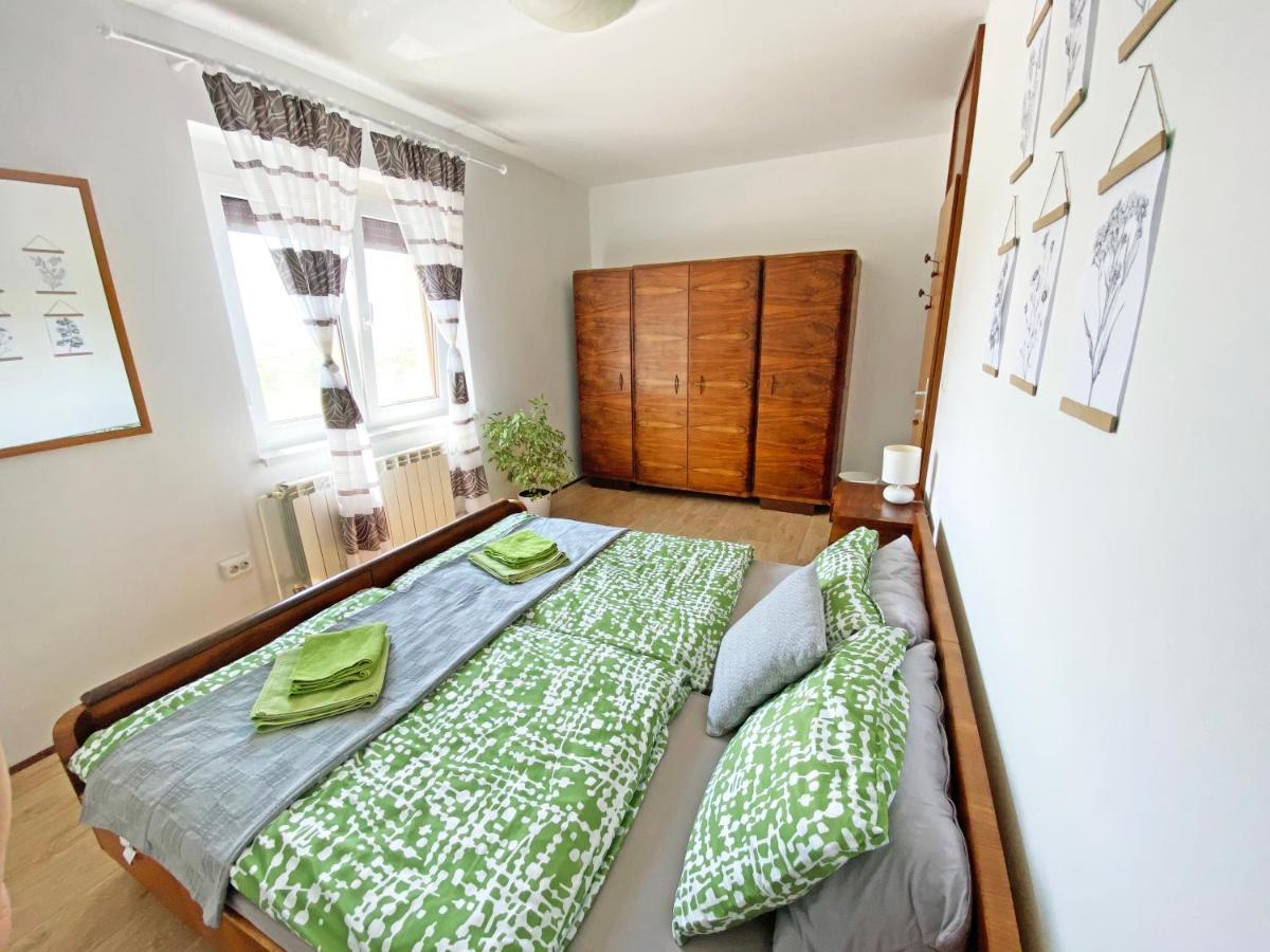 Apartma Jancic Appartement Dobrovo Buitenkant foto